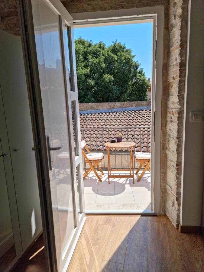 Central Studio Apartment Pula Ngoại thất bức ảnh